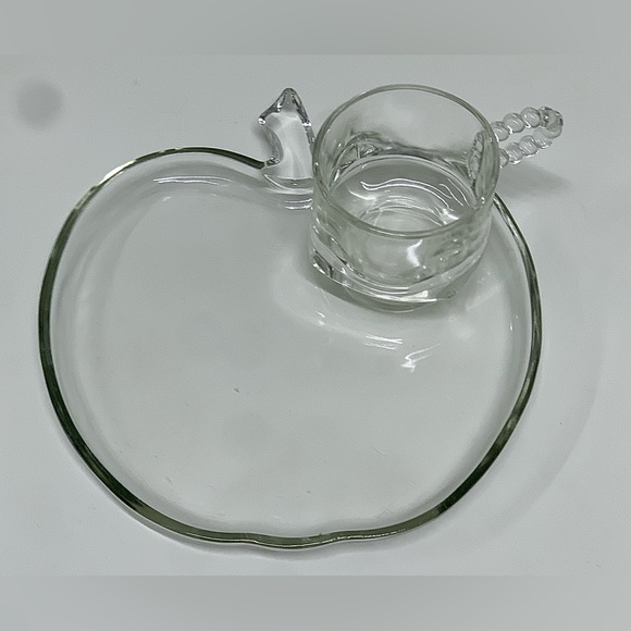 Mid Century Vtg 2 Piece Hazel Atlas Glass Apple Shaped Lunch Snack Plate & Cup - Picture 3 of 11
